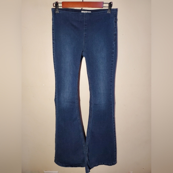 Free people flare leg jeans size 27 - Picture 4 of 8